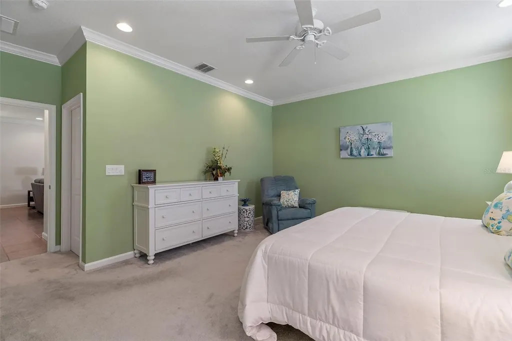 6804 Goldflower Avenue St Cloud FL 34773