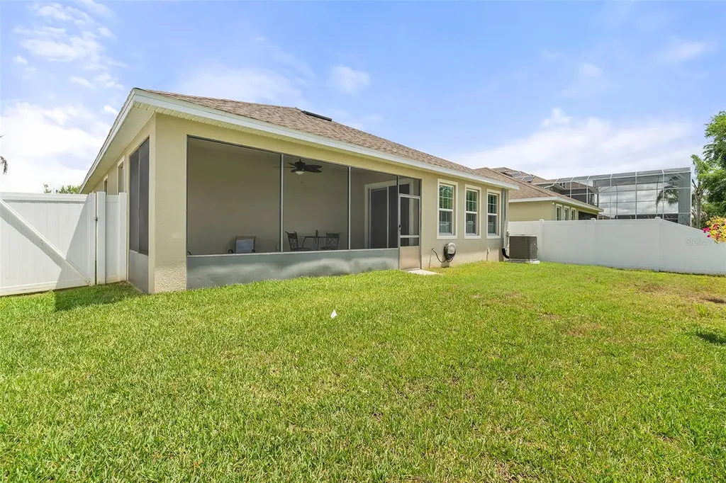 6804 Goldflower Avenue St Cloud FL 34773