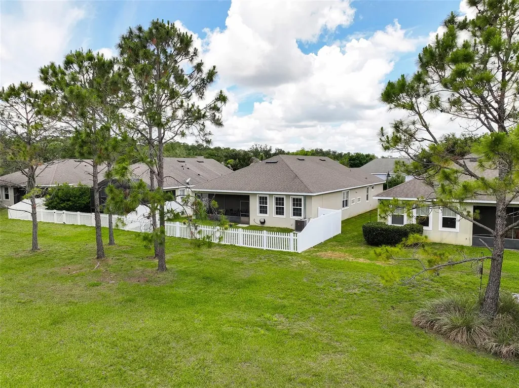 6804 Goldflower Avenue St Cloud FL 34773