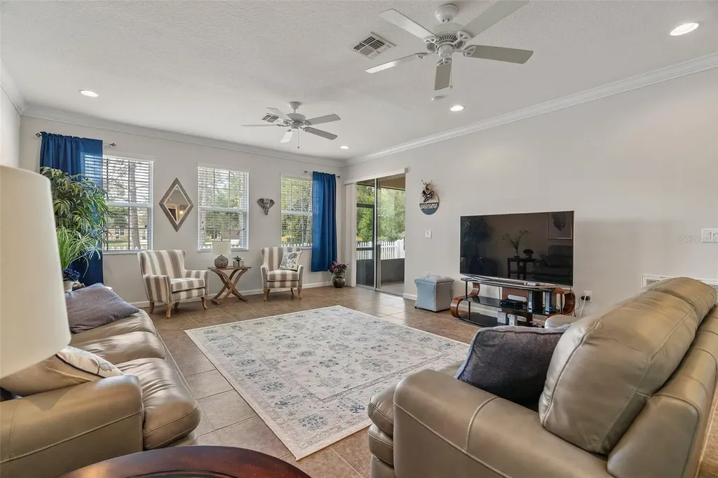 6804 Goldflower Avenue St Cloud FL 34773