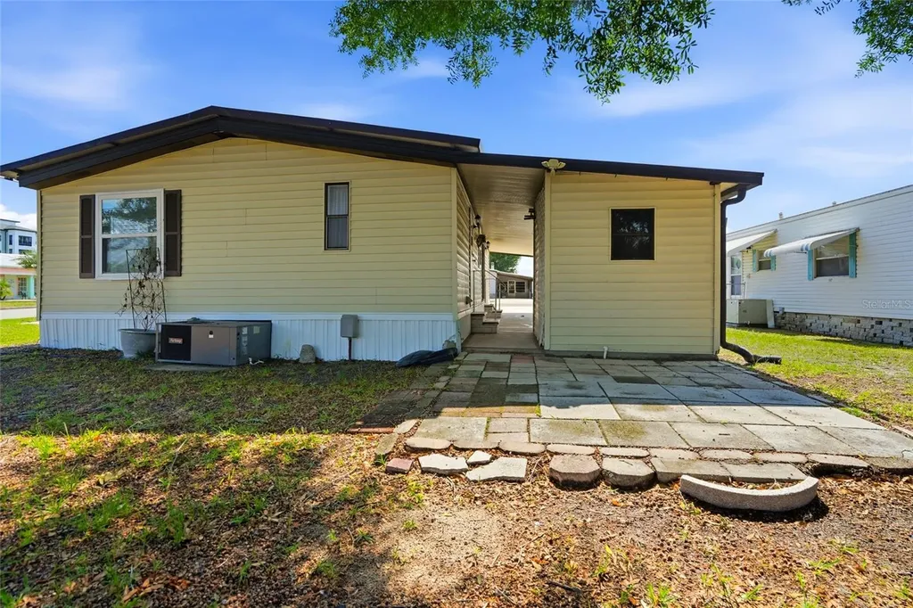 3933 Sarah Drive Wesley Chapel FL 33543