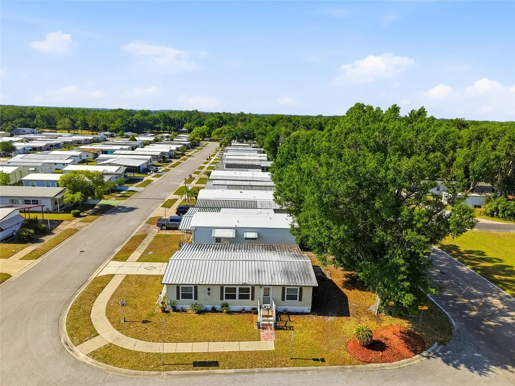3933 Sarah Drive Wesley Chapel FL 33543