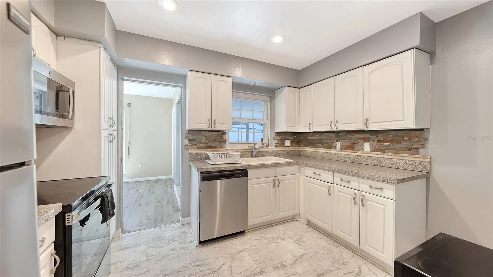 4131 Prudence Drive Sarasota FL 34235