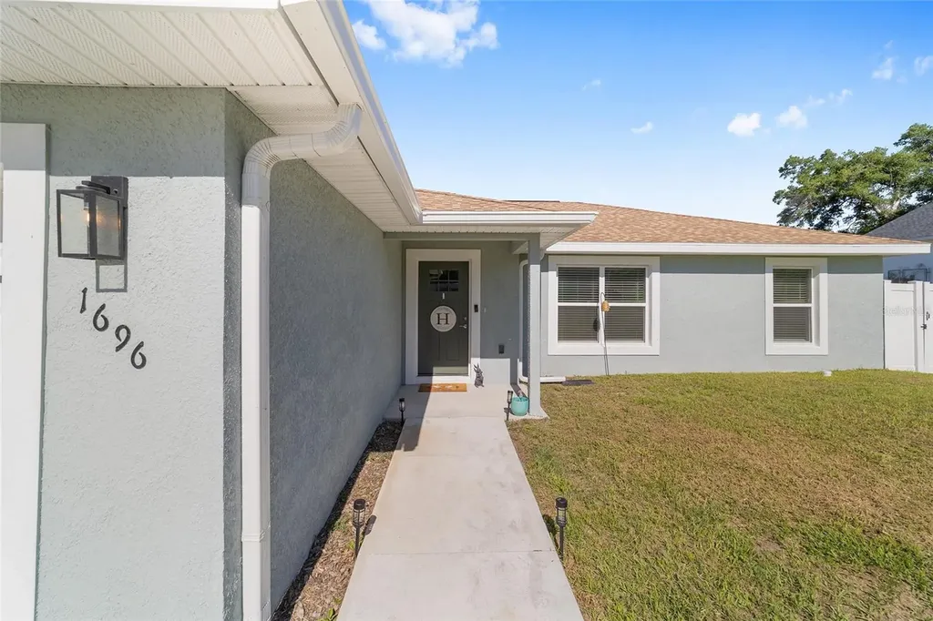 1696 144 Court Ocala FL 34481
