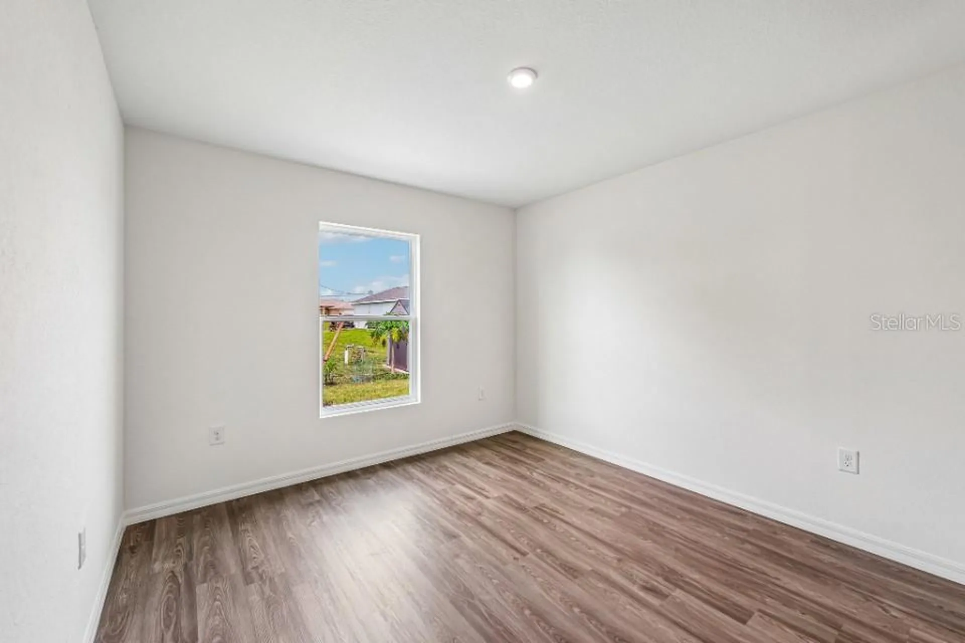 937 Maddock Street E Lehigh Acres FL 33974