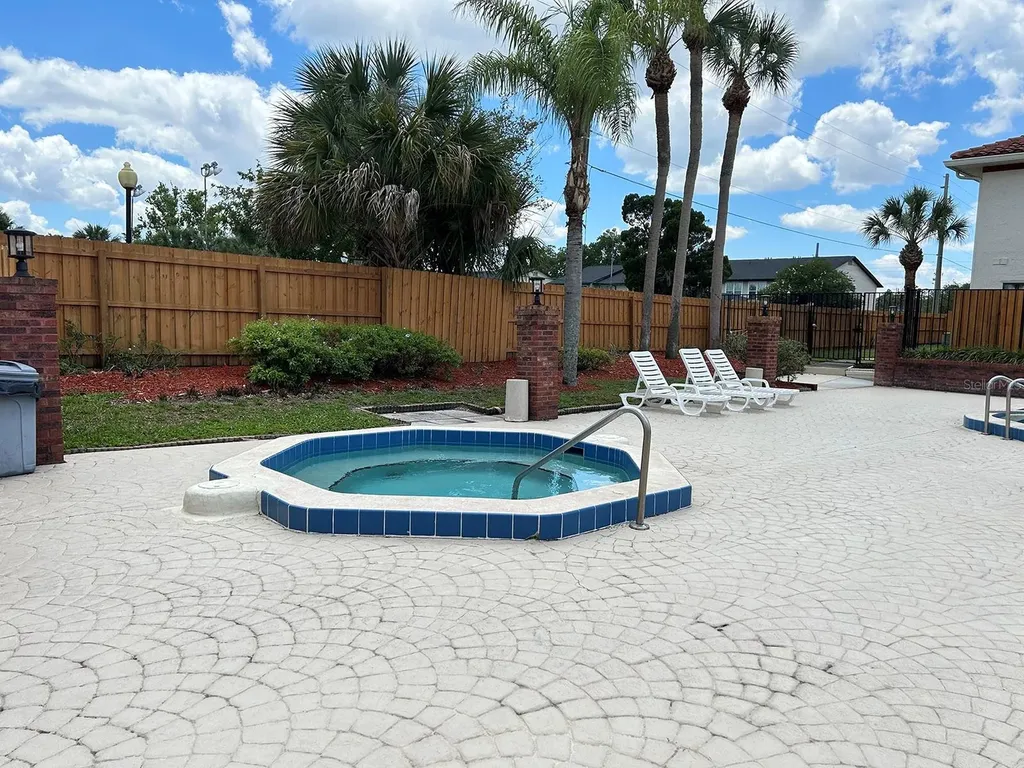 6216 Yorktown Drive Orlando FL 32807