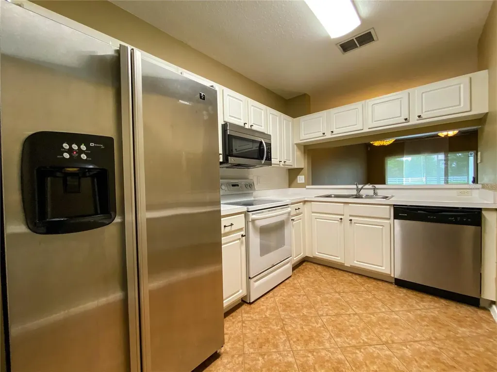 30305 Lacledes Lane Wesley Chapel FL 33543