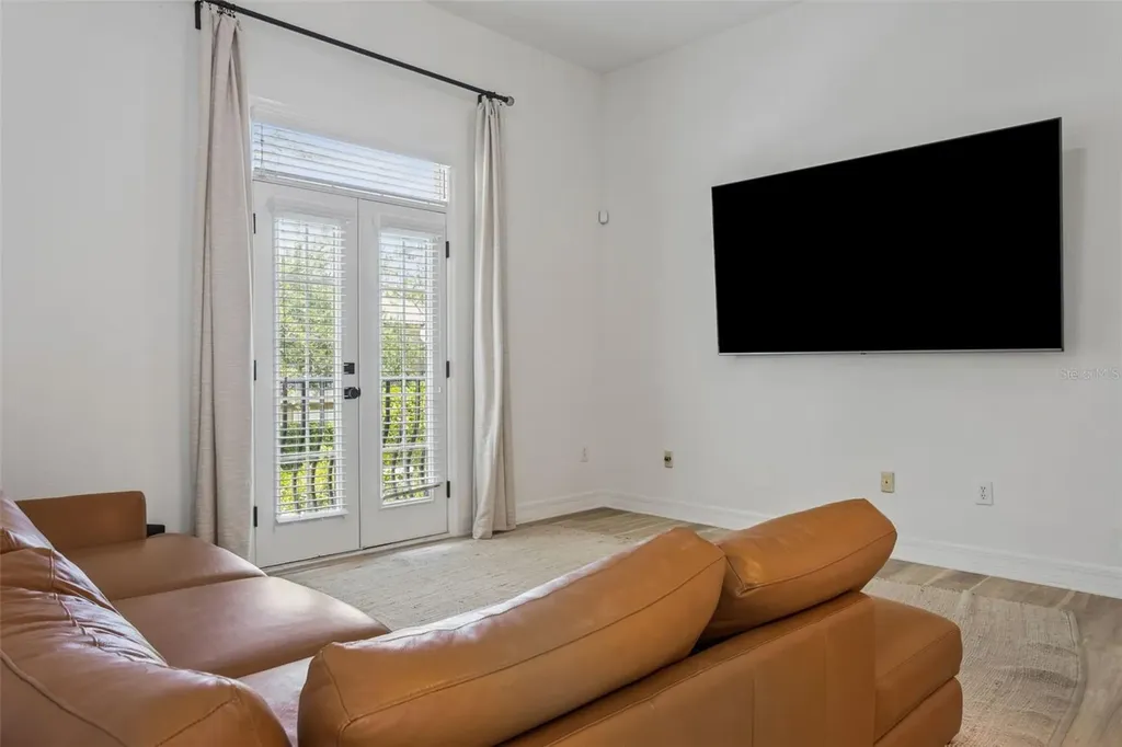 501 Knights Run Avenue Tampa FL 33602