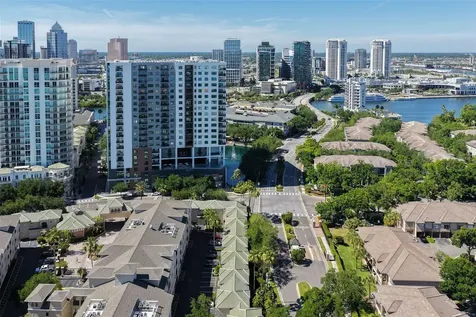 501 Knights Run Avenue Tampa FL 33602