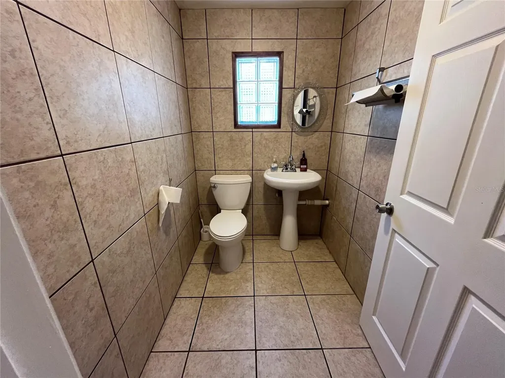 601 W Main Street Avon Park FL 33825