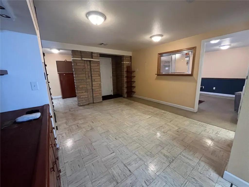 601 W Main Street Avon Park FL 33825