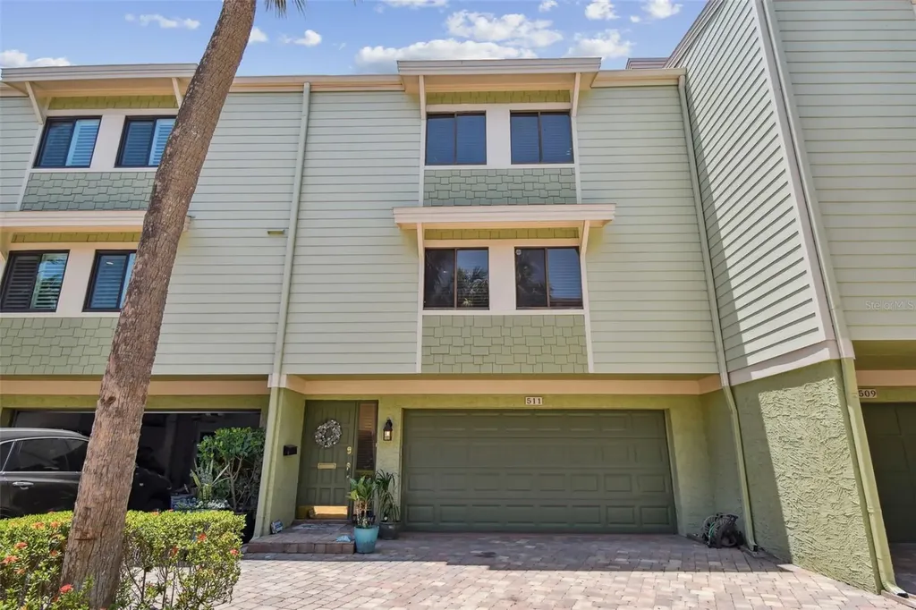 511 Sandy Hook Road Treasure Island FL 33706