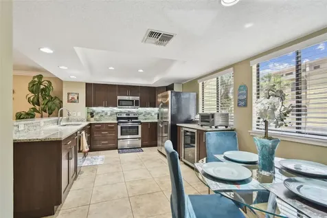 511 Sandy Hook Road Treasure Island FL 33706