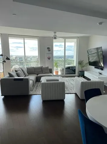 450 Knights Run Avenue Tampa FL 33602