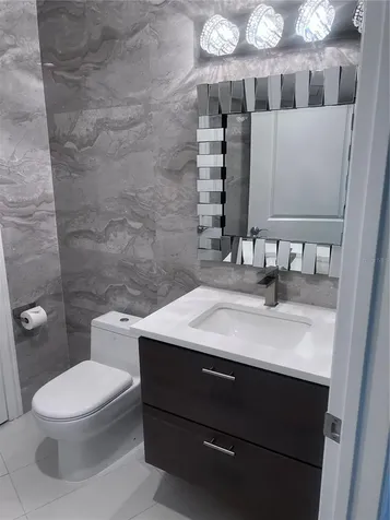 450 Knights Run Avenue Tampa FL 33602