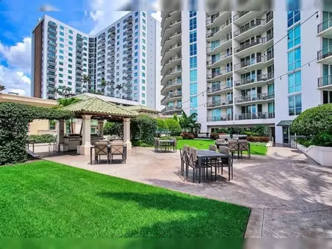 450 Knights Run Avenue Tampa FL 33602