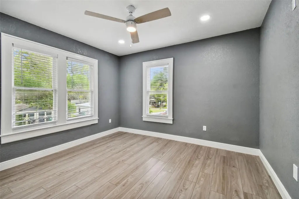 6810 N Navin Avenue Tampa FL 33604