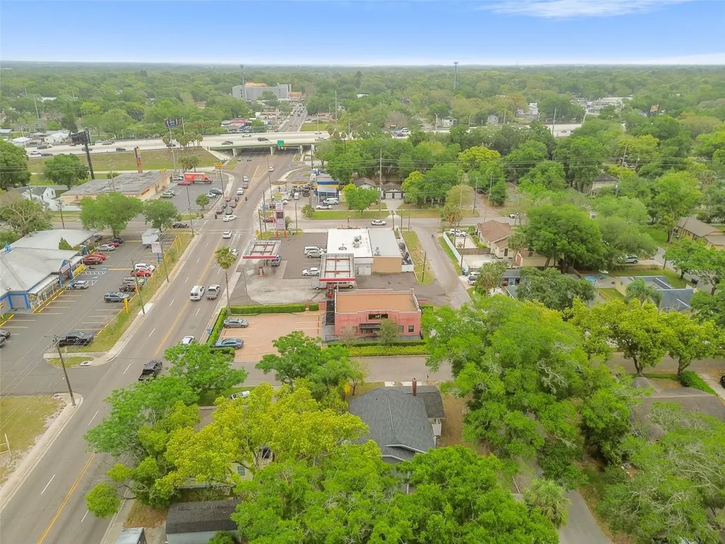 6810 N Navin Avenue Tampa FL 33604