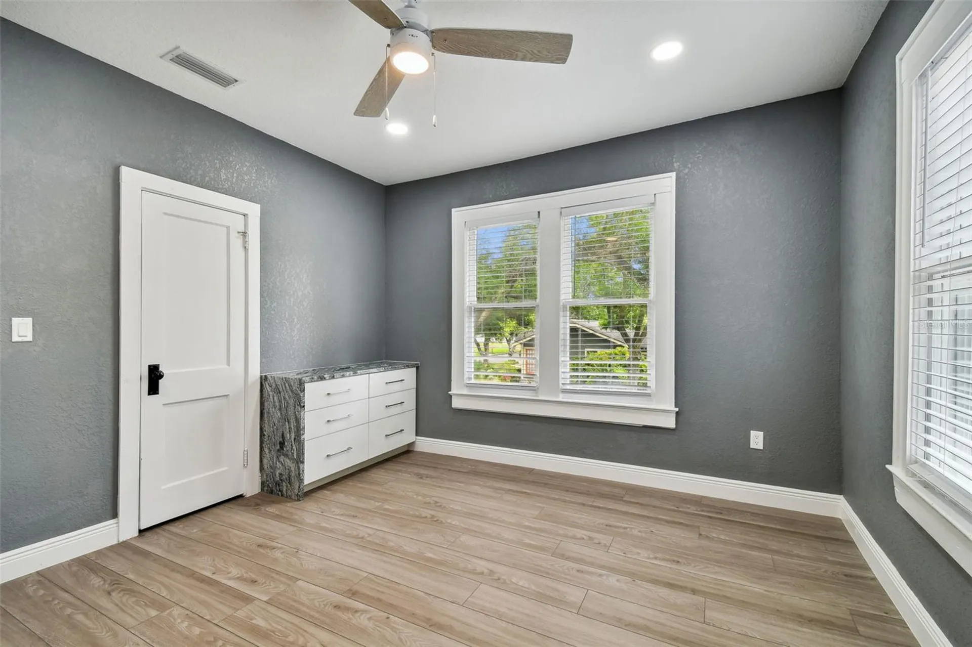 6810 N Navin Avenue Tampa FL 33604