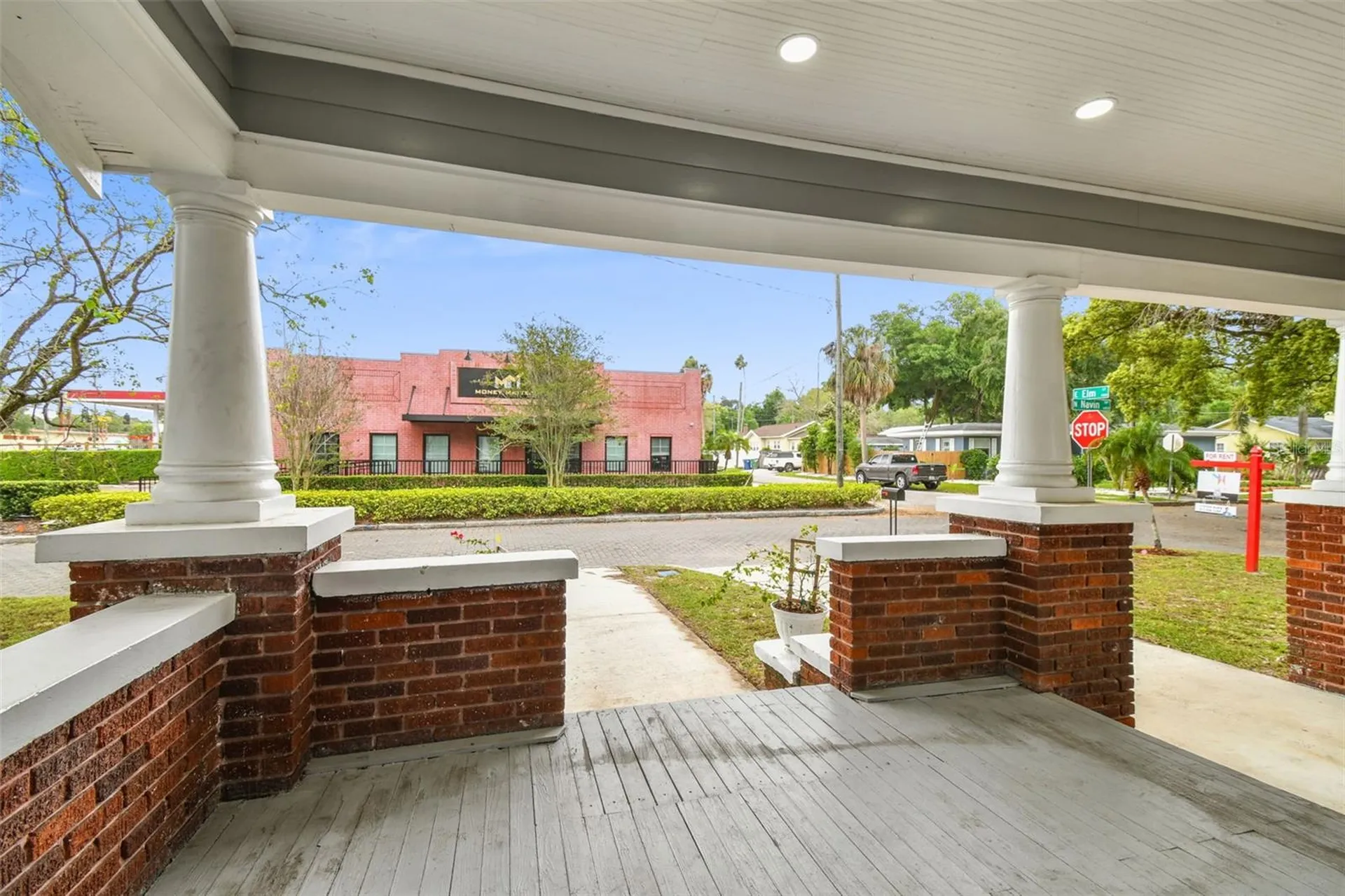 6810 N Navin Avenue Tampa FL 33604
