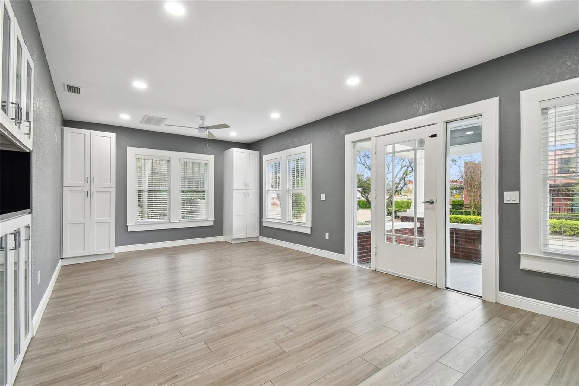 6810 N Navin Avenue Tampa FL 33604