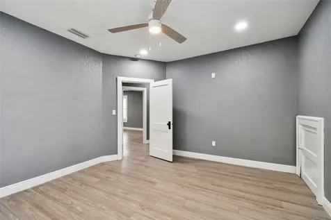 6810 N Navin Avenue Tampa FL 33604