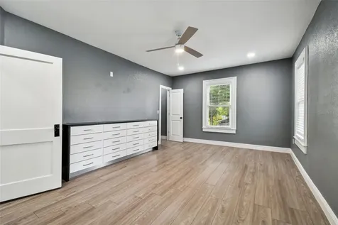 6810 N Navin Avenue Tampa FL 33604