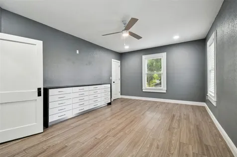6810 N Navin Avenue Tampa FL 33604