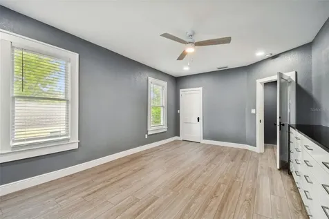 6810 N Navin Avenue Tampa FL 33604