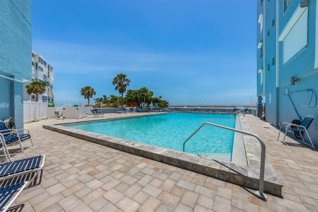 5300 Gulf Drive Holmes Beach FL 34217