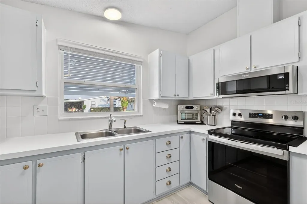1507 E Schwartz Boulevard The Villages FL 32159