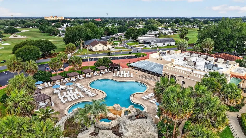 1507 E Schwartz Boulevard The Villages FL 32159