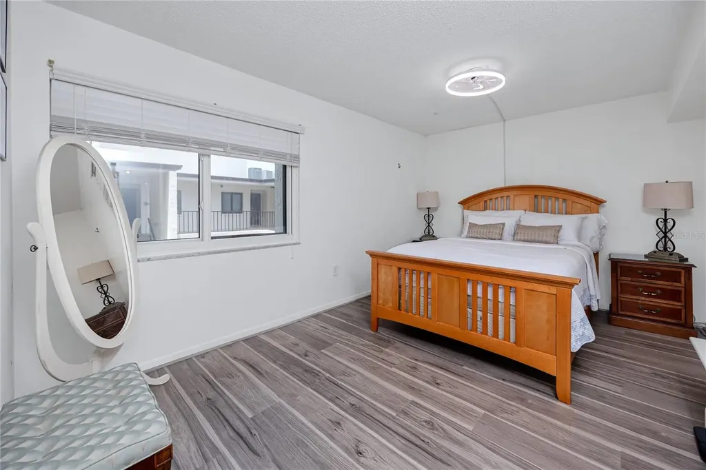 2207 Belleair Road Clearwater FL 33764
