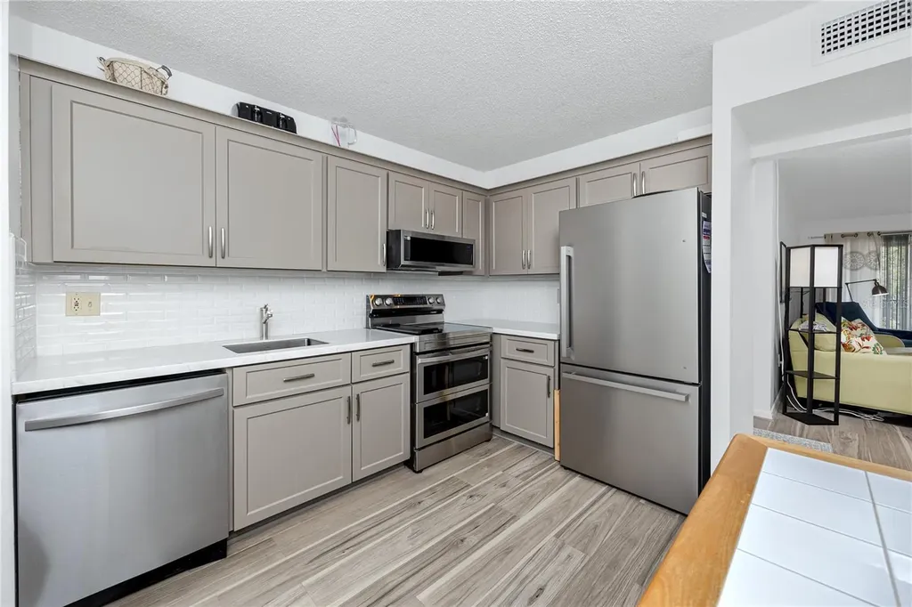 2207 Belleair Road Clearwater FL 33764