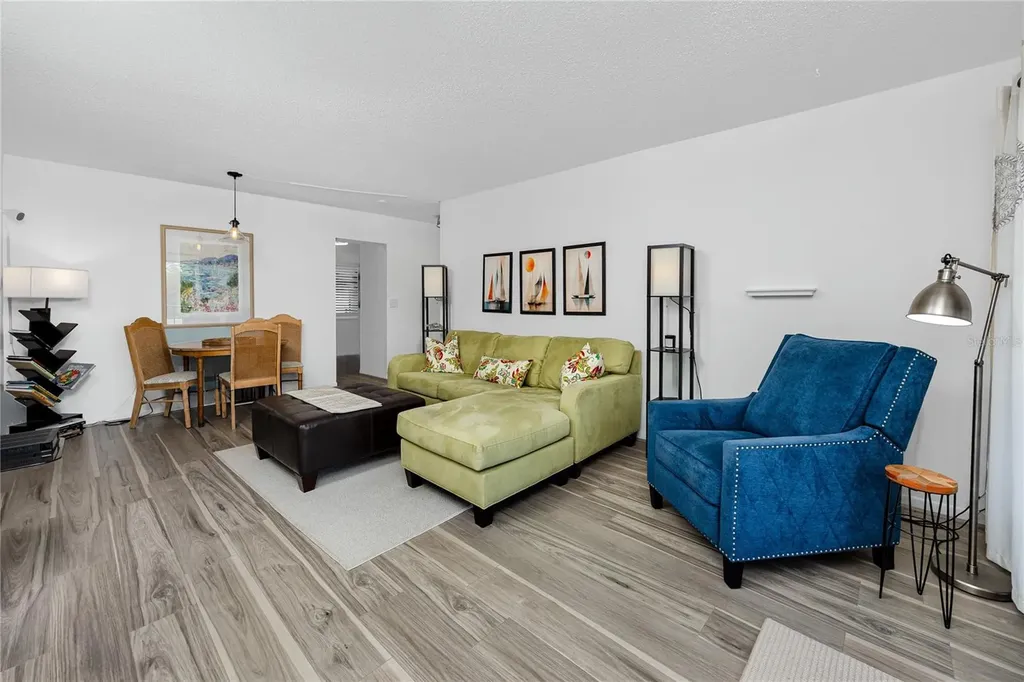 2207 Belleair Road Clearwater FL 33764