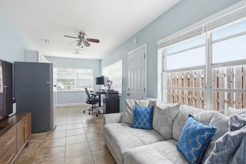7327 Winchester Drive Tampa FL 33615