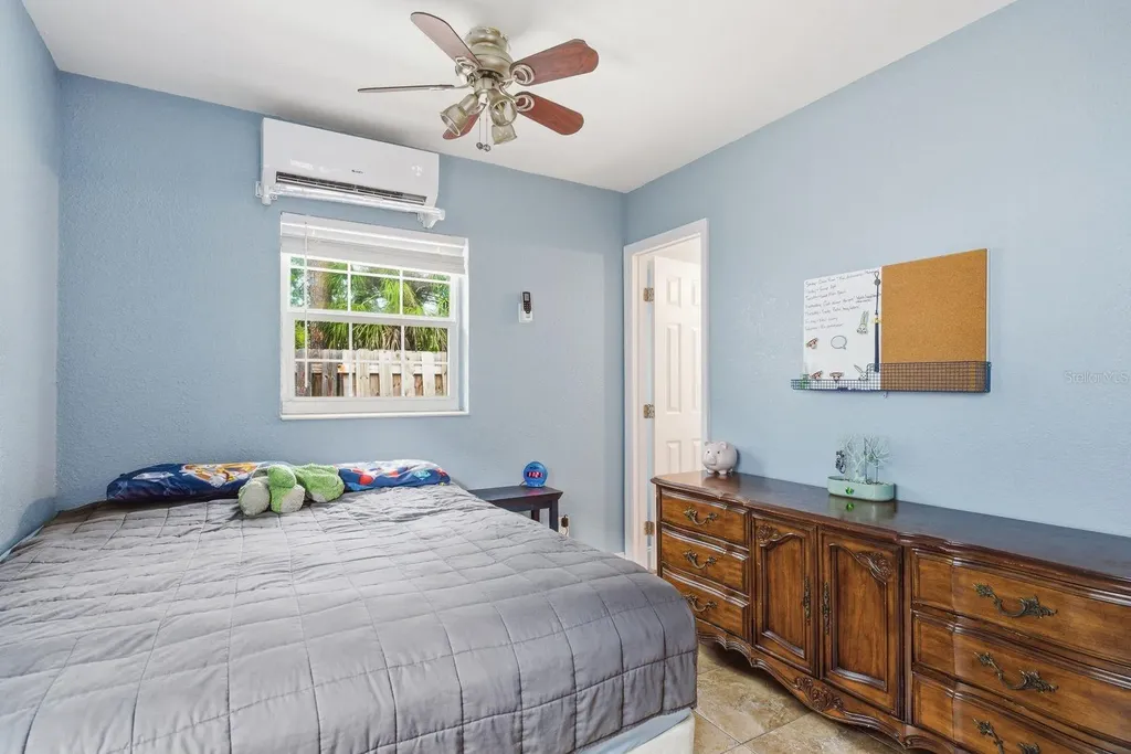 7327 Winchester Drive Tampa FL 33615