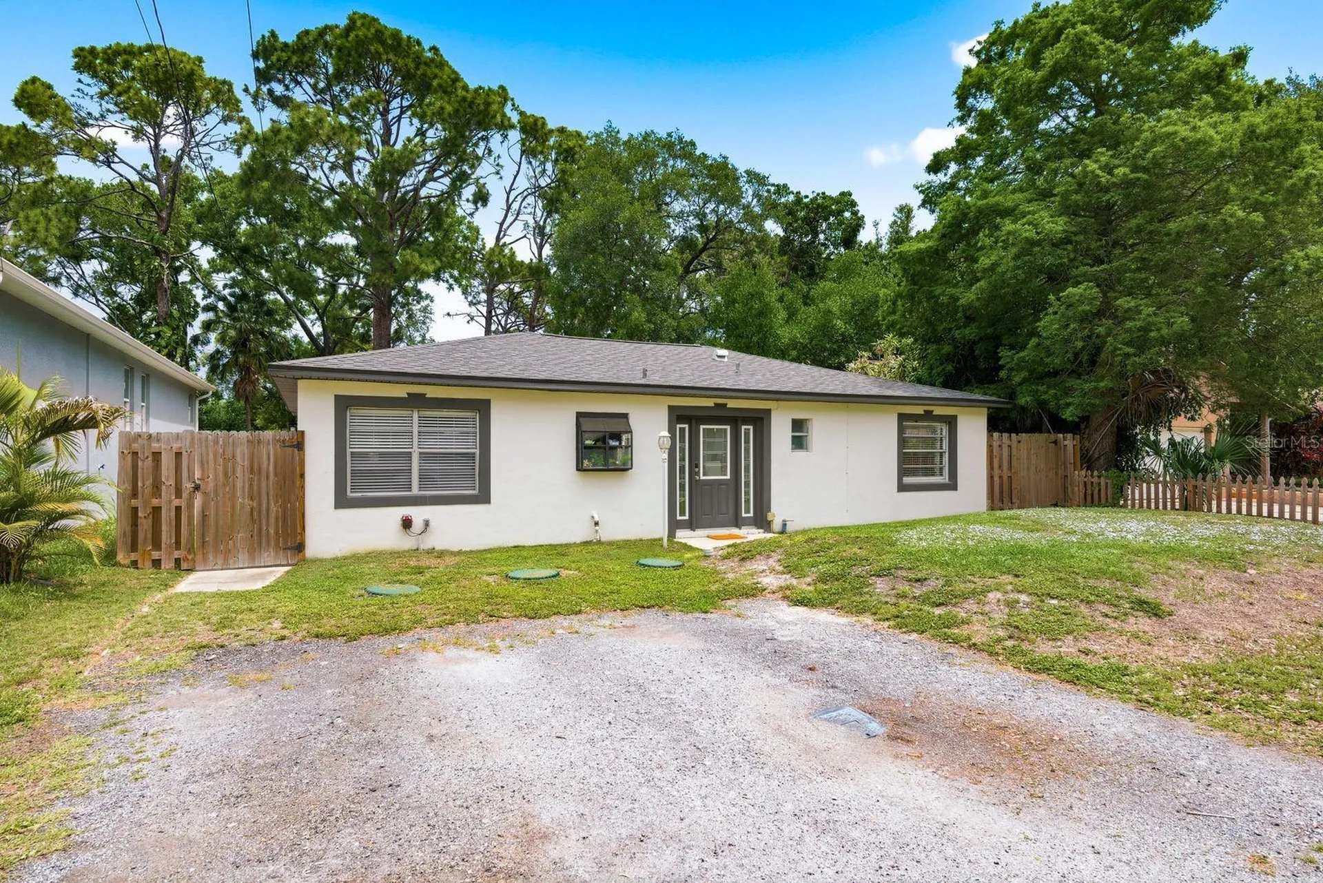 7327 Winchester Drive Tampa FL 33615