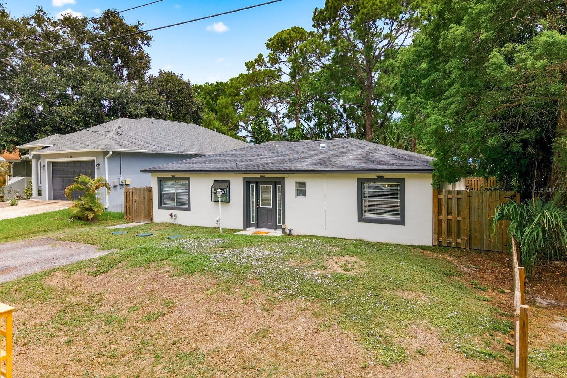 7327 Winchester Drive Tampa FL 33615