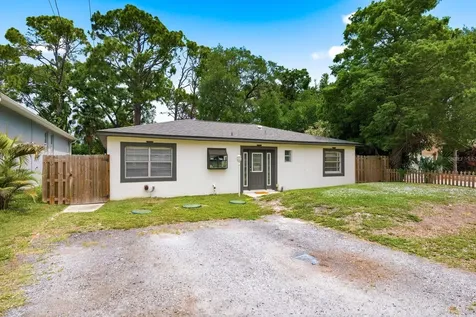 7327 Winchester Drive Tampa FL 33615