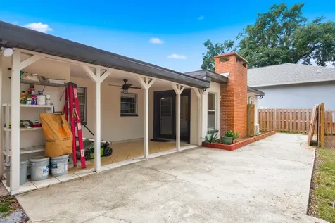 7327 Winchester Drive Tampa FL 33615
