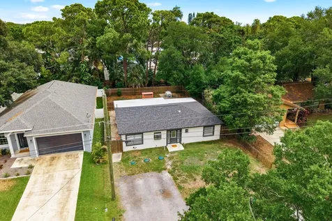 7327 Winchester Drive Tampa FL 33615