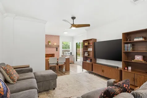 7327 Winchester Drive Tampa FL 33615