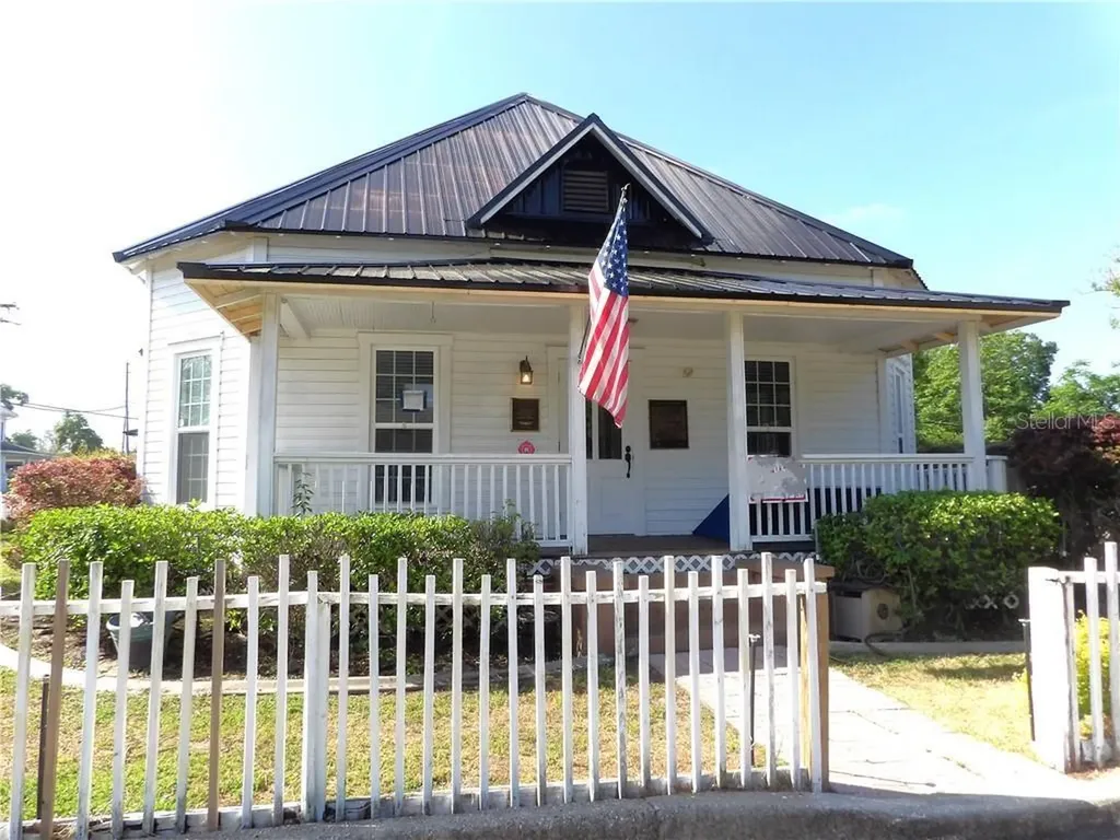401 Tompkins Street Inverness FL 34450