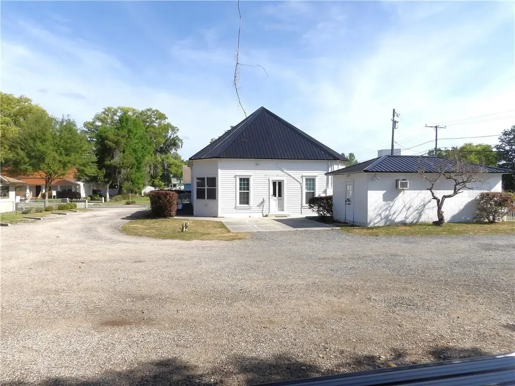 401 Tompkins Street Inverness FL 34450