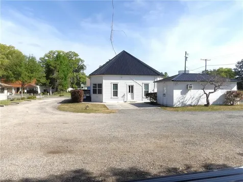 401 Tompkins Street Inverness FL 34450