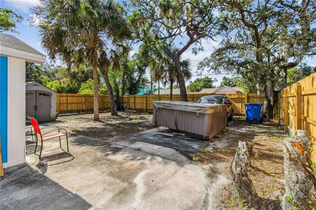 4411 3rd Avenue S St Petersburg FL 33711