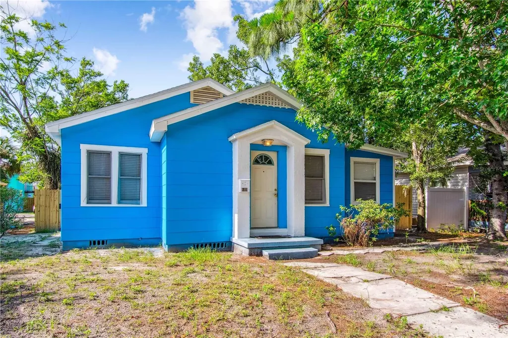 4411 3rd Avenue S St Petersburg FL 33711
