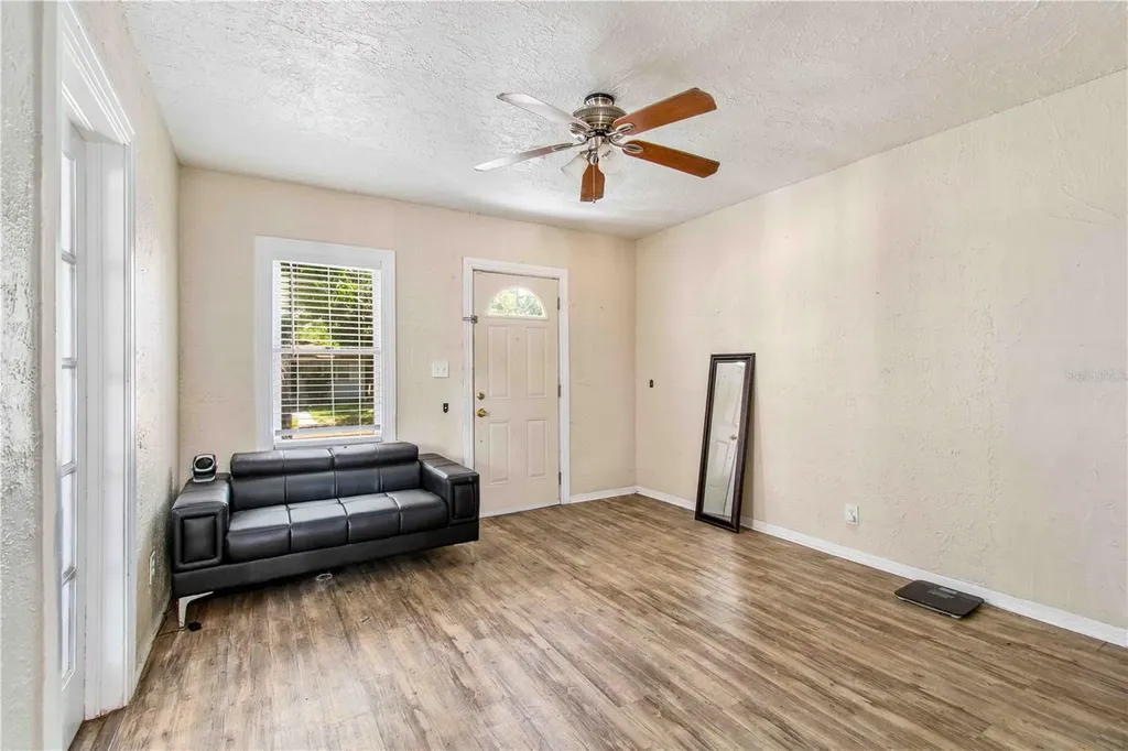 4411 3rd Avenue S St Petersburg FL 33711