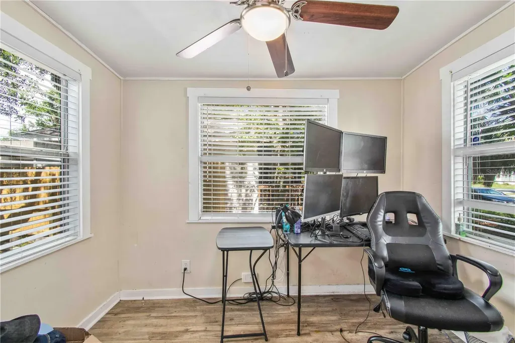 4411 3rd Avenue S St Petersburg FL 33711